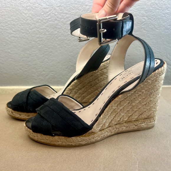 COACH BLACK WEDGES WITH ANKLE STRAP/BUCKLE SIZE 39 - Picture 5 of 7
